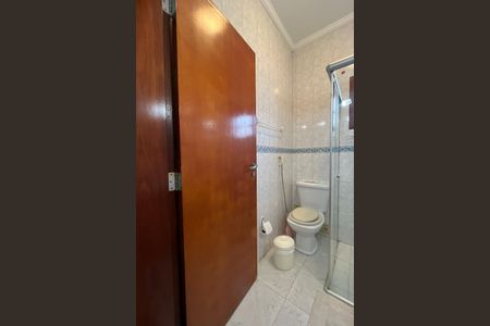 Casa à venda com 420m², 4 quartos e 5 vagasBanheiro Suíte 4