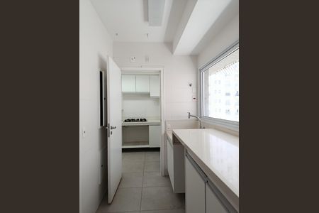 Apartamento para alugar com 206m², 4 quartos e 4 vagas Apartamento para alugar com 206m², 4 quartos e 4 vagasÁrea de Serviço