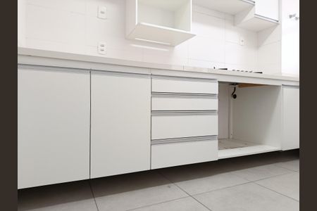 Apartamento para alugar com 206m², 4 quartos e 4 vagas Apartamento para alugar com 206m², 4 quartos e 4 vagasCozinha