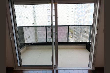 Apartamento para alugar com 206m², 4 quartos e 4 vagas Apartamento para alugar com 206m², 4 quartos e 4 vagasVarandaa Suíte 2
