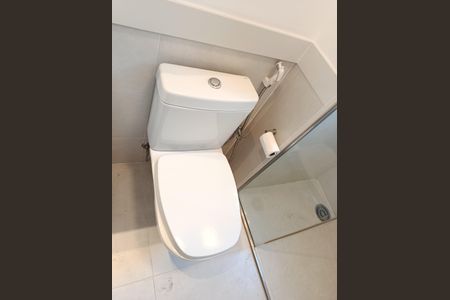 Apartamento para alugar com 206m², 4 quartos e 4 vagas Apartamento para alugar com 206m², 4 quartos e 4 vagasBanheiro da Suíte 1