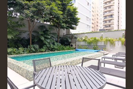 Apartamento para alugar com 206m², 4 quartos e 4 vagas Apartamento para alugar com 206m², 4 quartos e 4 vagasPiscina