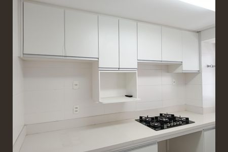 Apartamento para alugar com 206m², 4 quartos e 4 vagas Apartamento para alugar com 206m², 4 quartos e 4 vagasCozinha