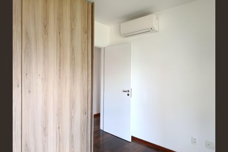 Apartamento para alugar com 206m², 4 quartos e 4 vagas Apartamento para alugar com 206m², 4 quartos e 4 vagasQuarto 1