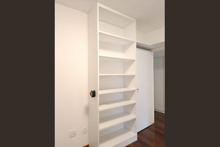 Apartamento para alugar com 206m², 4 quartos e 4 vagas Apartamento para alugar com 206m², 4 quartos e 4 vagasSuíte 1