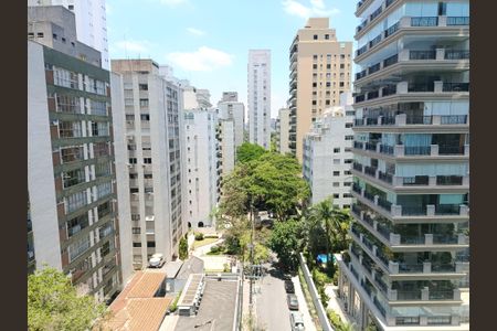 Apartamento para alugar com 206m², 4 quartos e 4 vagas Apartamento para alugar com 206m², 4 quartos e 4 vagasVista