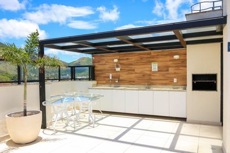 Apartamento à venda com 43m², 2 quartos e 1 vaga Apartamento à venda com 43m², 2 quartos e 1 vagaÁrea comum - Churrasqueira