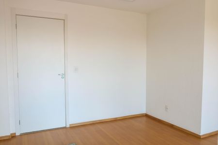 Apartamento à venda com 43m², 2 quartos e 1 vaga Apartamento à venda com 43m², 2 quartos e 1 vagaSala