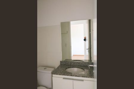 Apartamento à venda com 43m², 2 quartos e 1 vaga Apartamento à venda com 43m², 2 quartos e 1 vagaBanheiro