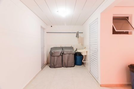 Lavanderia de kitnet/studio para alugar com 1 quarto, 20m² em Jardim Esmeralda, São Paulo