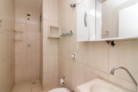 Apartamento para alugar com 63m², 2 quartos e sem vagaBanheiro