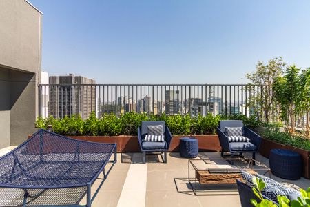 Studio à venda com 24m², 1 quarto e sem vaga Studio à venda com 24m², 1 quarto e sem vagaÁrea comum - Rooftop