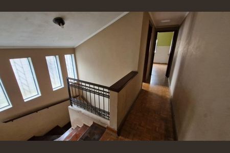 Casa à venda com 153m², 3 quartos e 2 vagasCorredor