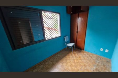 Casa à venda com 153m², 3 quartos e 2 vagasQuarto do meio 