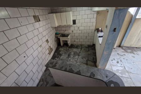 Casa à venda com 153m², 3 quartos e 2 vagasÁrea de serviço