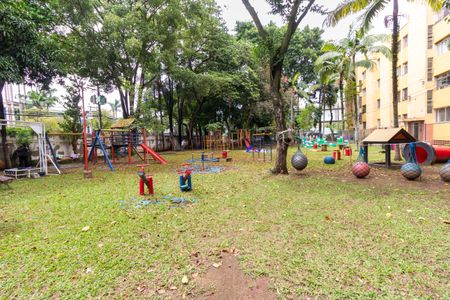 Apartamento à venda com 57m², 2 quartos e 1 vagaÁrea Comum - Playground