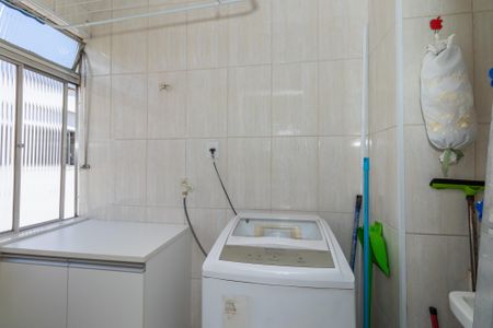 Apartamento à venda com 57m², 2 quartos e 1 vagaÁrea de Serviço