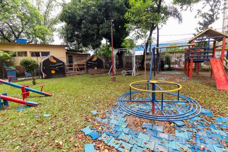 Apartamento à venda com 57m², 2 quartos e 1 vagaÁrea Comum - Playground