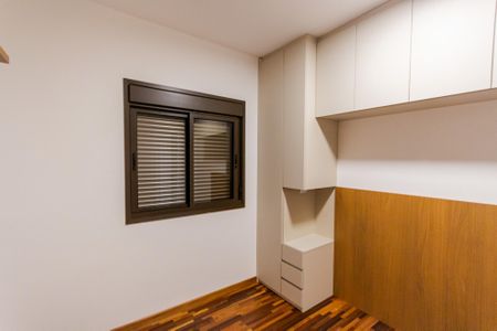 Apartamento para alugar com 56m², 2 quartos e 1 vagaSuíte 