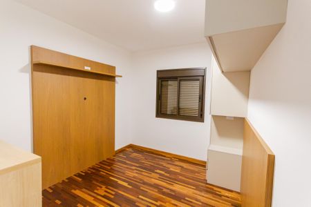 Apartamento para alugar com 56m², 2 quartos e 1 vagaSuíte 