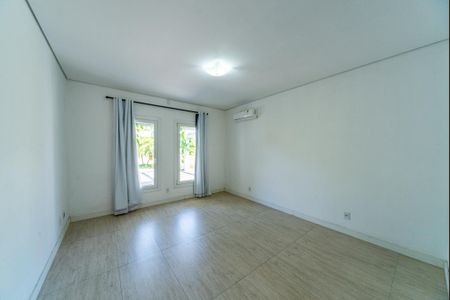Casa de condomínio para alugar com 275m², 4 quartos e 2 vagasSuíte 1