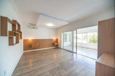 Casa de condomínio para alugar com 275m², 4 quartos e 2 vagasSuíte 4