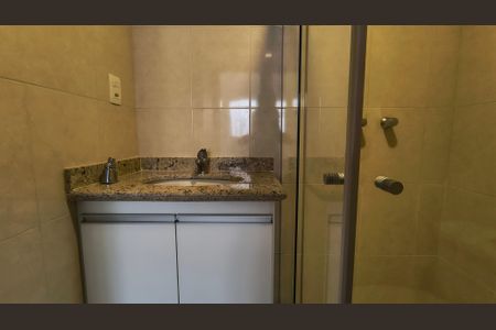 Apartamento à venda com 74m², 3 quartos e 1 vagaBanheiro Social 