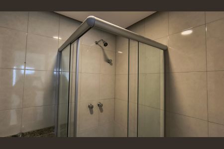 Banheiro da Suíte  de apartamento para alugar com 3 quartos, 74m² em Recreio dos Bandeirantes, Rio de Janeiro