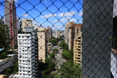 Apartamento à venda com 280m², 4 quartos e 4 vagas Apartamento à venda com 280m², 4 quartos e 4 vagasvista