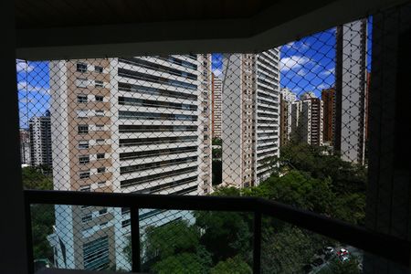 Apartamento à venda com 280m², 4 quartos e 4 vagas Apartamento à venda com 280m², 4 quartos e 4 vagassuíte 2 vista