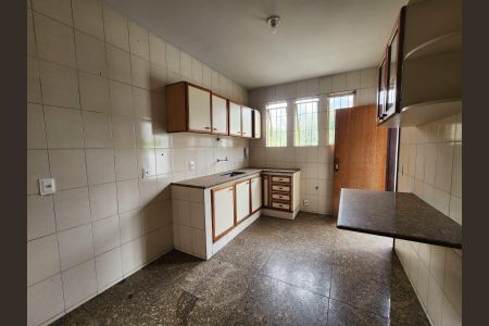 Cozinha de apartamento para alugar com 3 quartos, 130m² em Centro, Betim