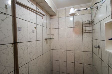 Banheiro de casa para alugar com 2 quartos, 120m² em Vila Sapopemba, São Paulo