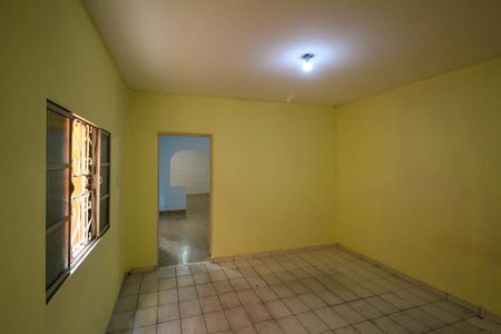 Sala de casa para alugar com 2 quartos, 120m² em Vila Sapopemba, São Paulo