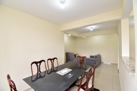 Apartamento para alugar com 70m², 3 quartos e 1 vagaSala de Estar e Jantar