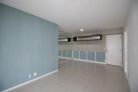 Apartamento à venda com 111m², 3 quartos e 2 vagasSala