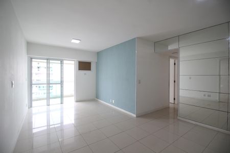 Sala de apartamento à venda com 3 quartos, 111m² em Barra Olímpica, Rio de Janeiro