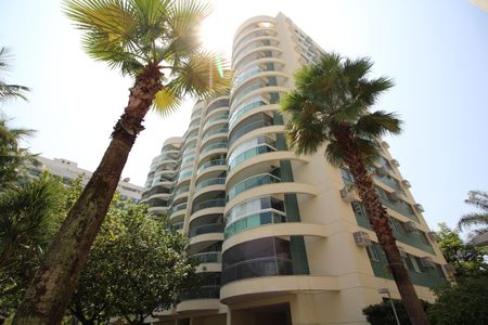 Apartamento à venda com 111m², 3 quartos e 2 vagasFachada