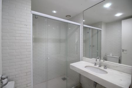 Apartamento à venda com 111m², 3 quartos e 2 vagasBanheiro Social