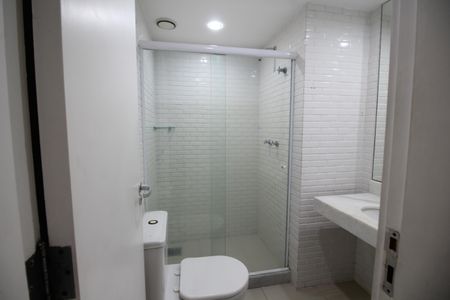 Apartamento à venda com 111m², 3 quartos e 2 vagasBanheiro da Suíte