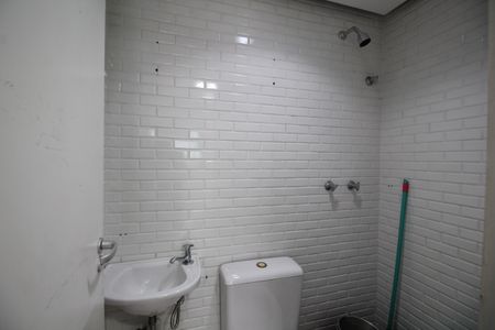 Apartamento à venda com 111m², 3 quartos e 2 vagasBanheiro de Serviço