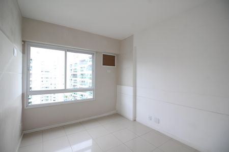 Apartamento à venda com 111m², 3 quartos e 2 vagasSuíte