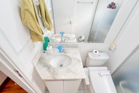 Apartamento à venda com 67m², 2 quartos e 1 vagaBanheiro Social