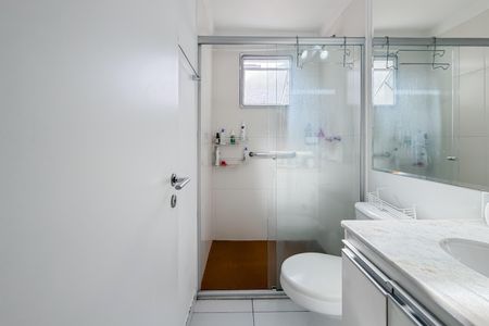 Apartamento à venda com 67m², 2 quartos e 1 vagaBanheiro da Suíte