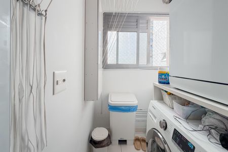 Apartamento à venda com 67m², 2 quartos e 1 vagaÁrea de Serviço