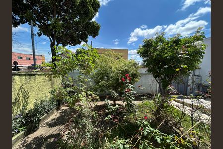 Casa à venda com 169m², 3 quartos e 3 vagas