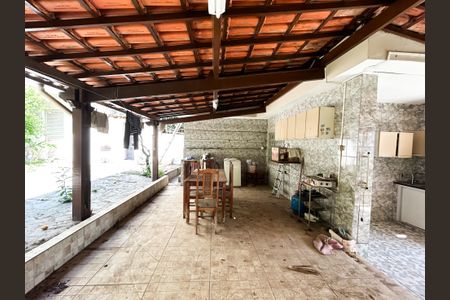 Casa à venda com 169m², 3 quartos e 3 vagas