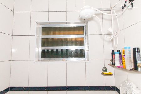 Casa para alugar com 150m², 3 quartos e 1 vaga Casa para alugar com 150m², 3 quartos e 1 vagaBanheiro 2