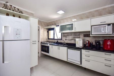 Apartamento à venda com 140m², 3 quartos e 3 vagasCozinha