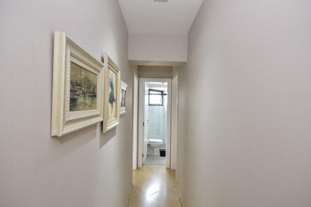Apartamento à venda com 140m², 3 quartos e 3 vagasCorredor 2