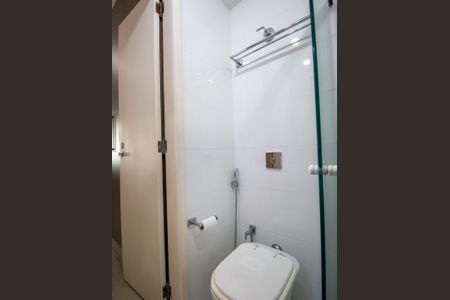 Apartamento à venda com 76m², 2 quartos e 1 vagaBanheiro Suite